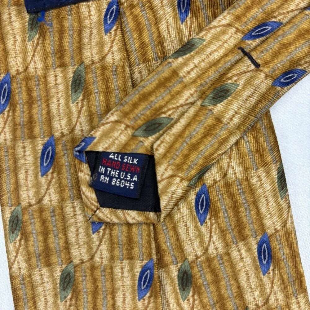 BG&C 100% Silk Hand Sewn Mens Tie Gold Blue Geometric Classic Made in USA